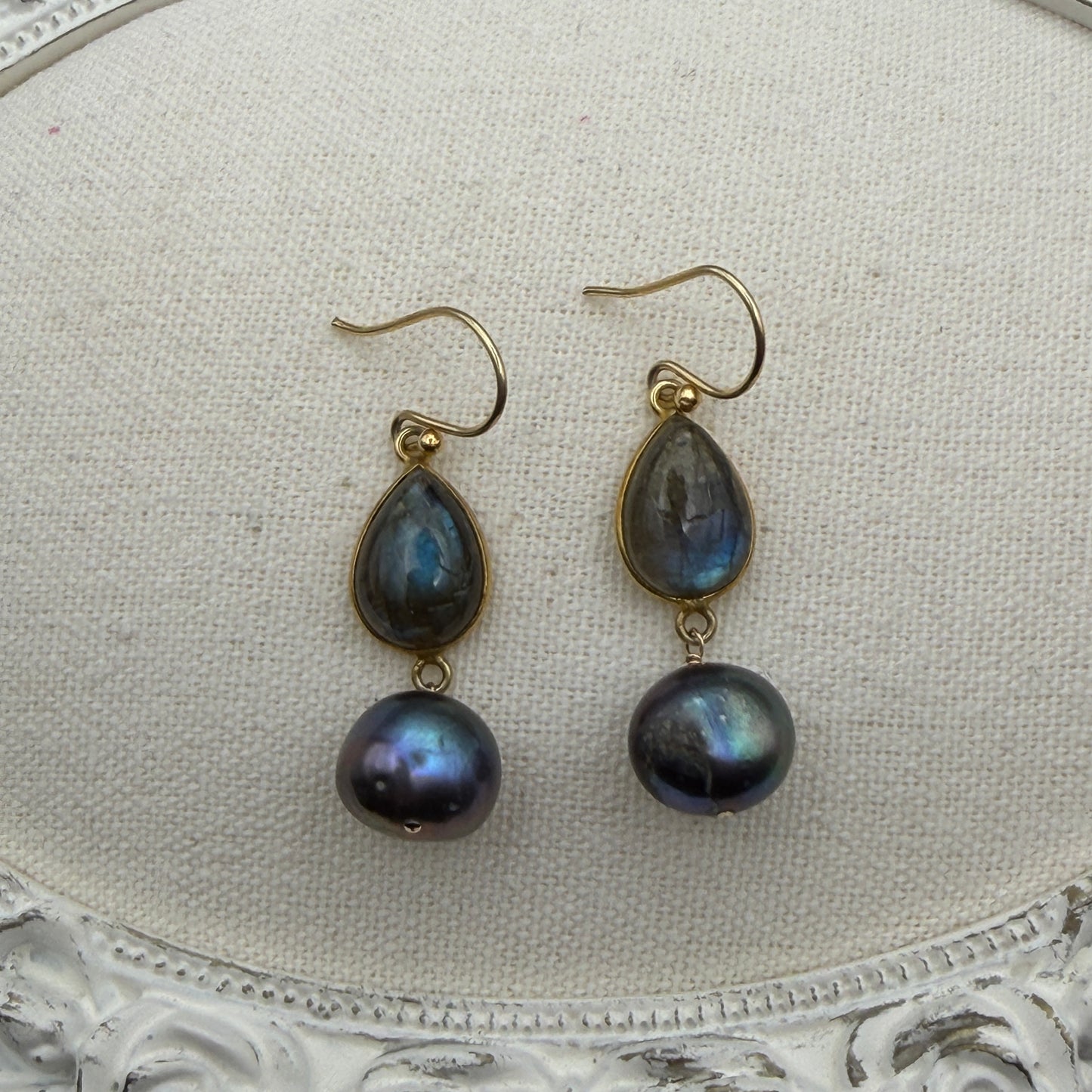 Luminous Allure: Night’s Ocean Song Labradorite and Pearl Drop Earrings (Gold)