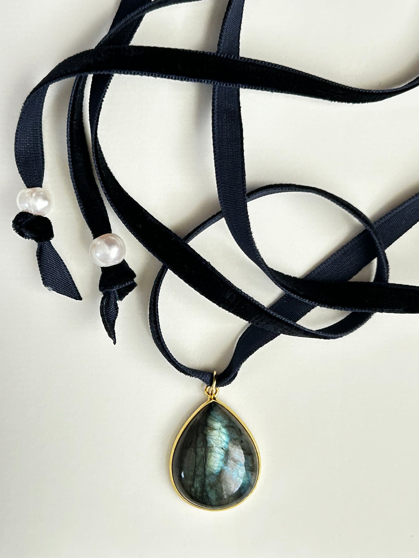 Romantic Baubles: Labradorite Teardrop Velvet Choker